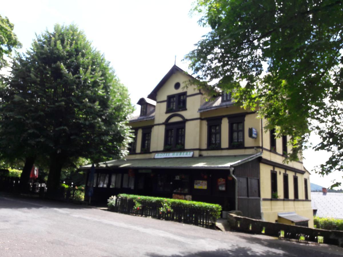 Hotel Hubert Hřensko Exterior foto